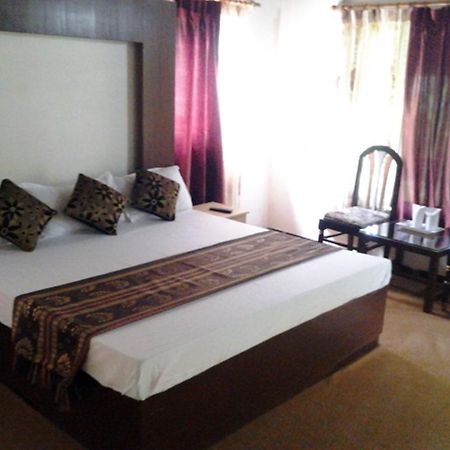 Hotel Arsh International Nainital Zewnętrze zdjęcie