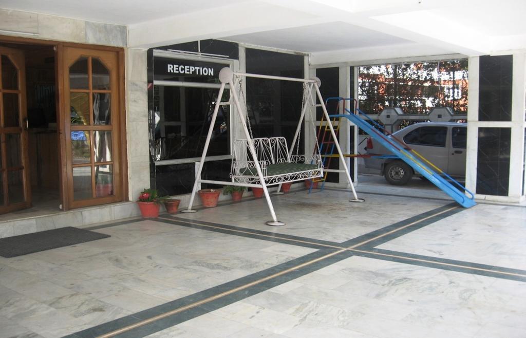 Hotel Arsh International Nainital Zewnętrze zdjęcie