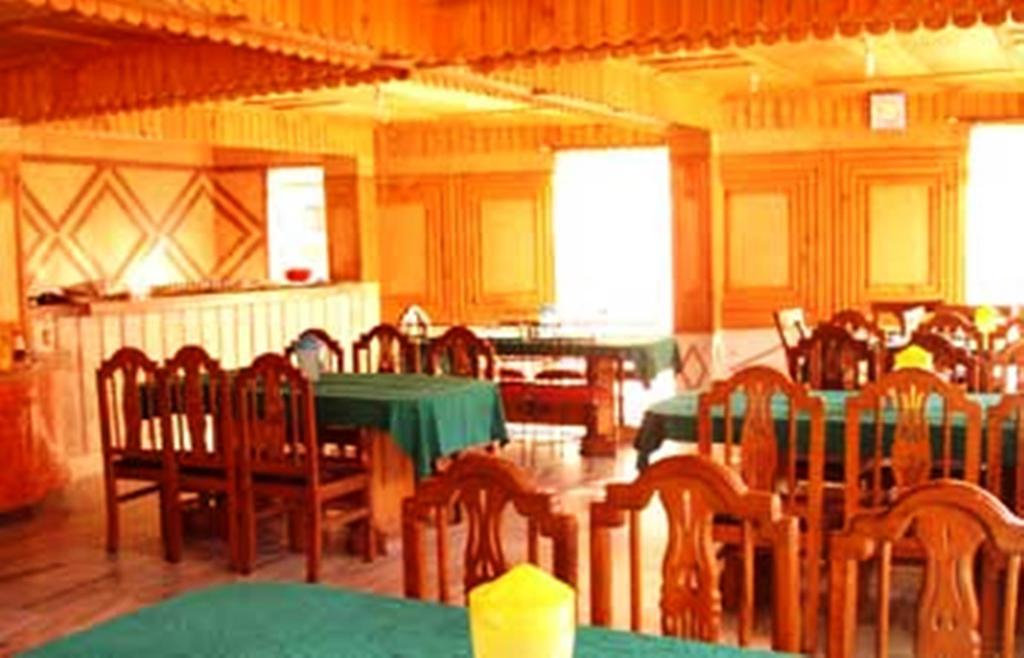 Hotel Arsh International Nainital Zewnętrze zdjęcie