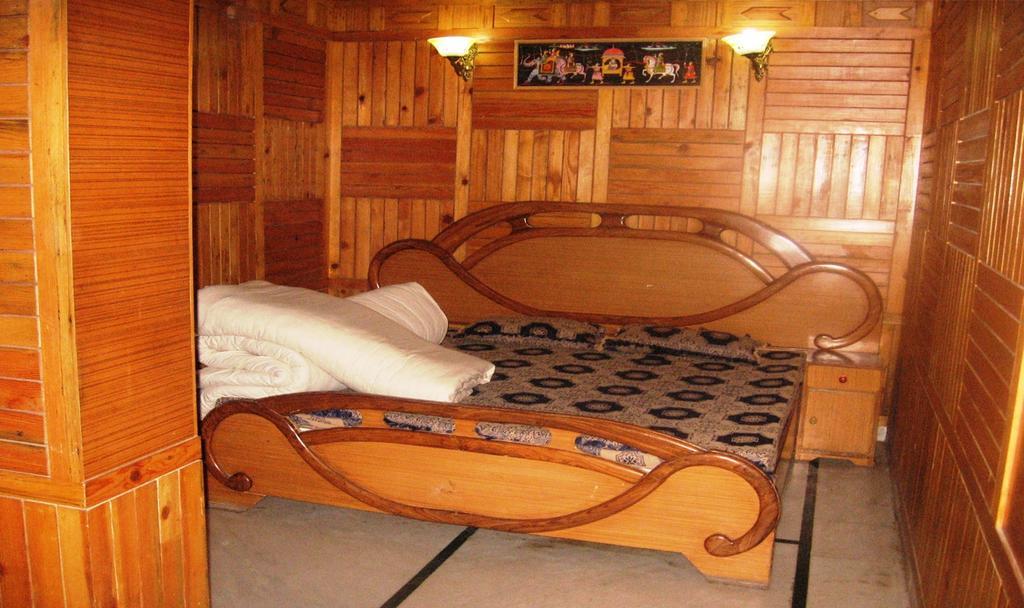 Hotel Arsh International Nainital Pokój zdjęcie
